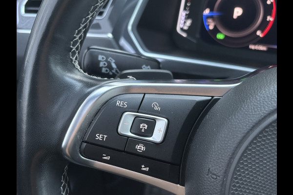 Volkswagen Tiguan Allspace 1.5 TSI Highline Business R 7p. | Pano | Leer | Trekhaak | 360 Camera | Stoelverwarming