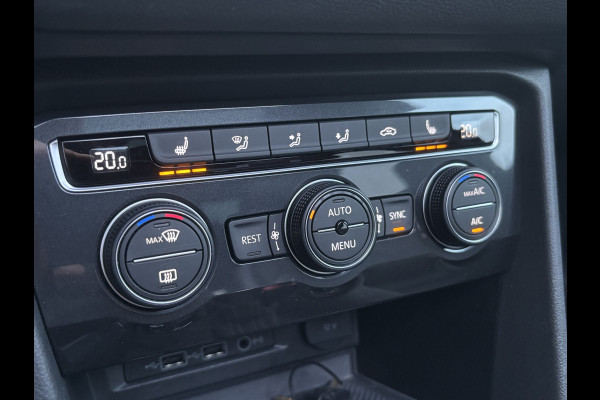 Volkswagen Tiguan Allspace 1.5 TSI Highline Business R 7p. | Pano | Leer | Trekhaak | 360 Camera | Stoelverwarming