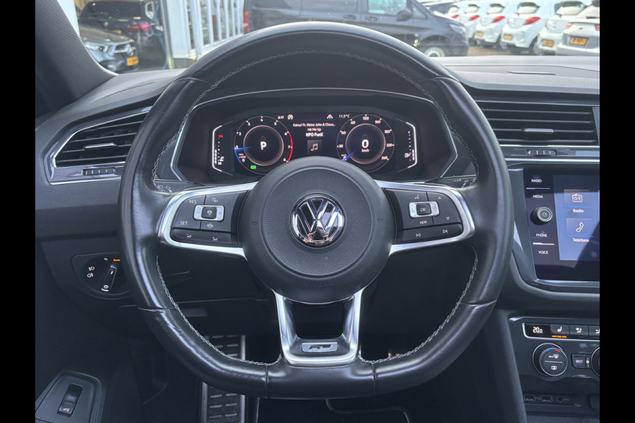 Volkswagen Tiguan Allspace 1.5 TSI Highline Business R 7p. | Pano | Leer | Trekhaak | 360 Camera | Stoelverwarming