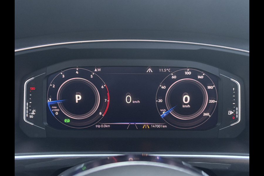 Volkswagen Tiguan Allspace 1.5 TSI Highline Business R 7p. | Pano | Leer | Trekhaak | 360 Camera | Stoelverwarming