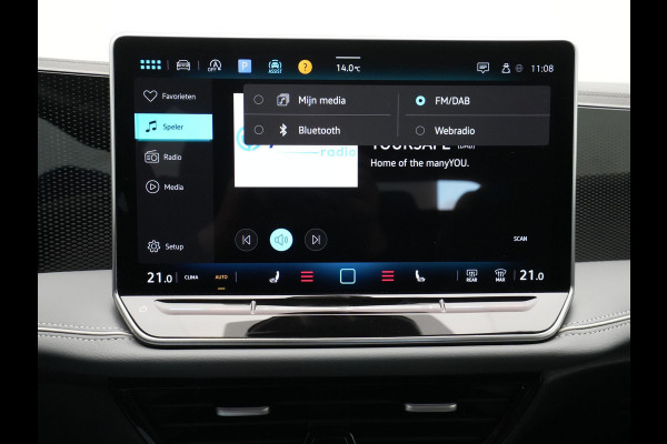 Volkswagen Passat Variant 1.5 eTSI 150pk Business Trekhaak Navigatie Camera Acc 112