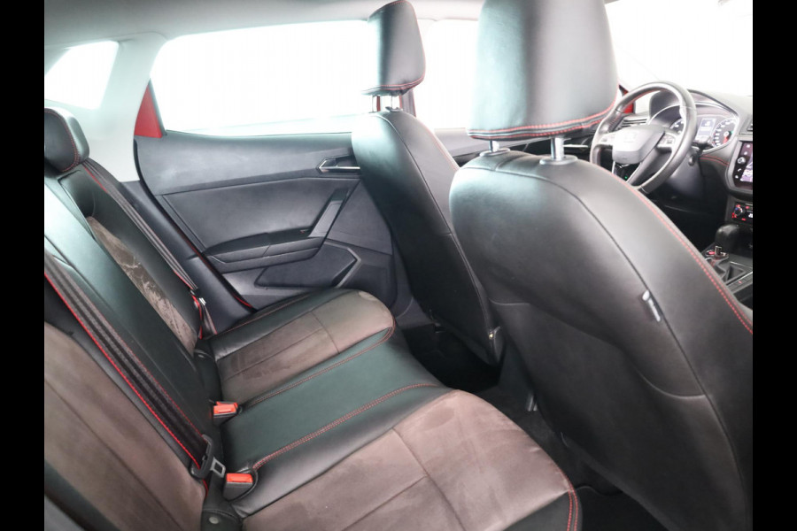 Seat Ibiza 1.0 TSI FR Business Intense 115pk Automaat | Panoramdak | Led koplampen | Apple Carplay/ Android auto | 17 inch lichtmetalen velgen