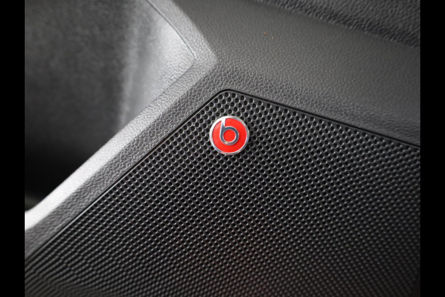 Seat Ibiza 1.0 TSI FR Business Intense 115pk Automaat | Panoramdak | Led koplampen | Apple Carplay/ Android auto | 17 inch lichtmetalen velgen