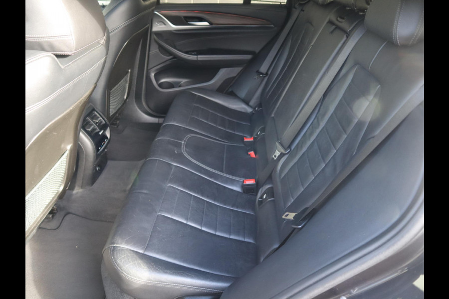 BMW X4 xDrive30i High Executive M Sport Pakket Automaat / Navigatie Professional / Panoramadak / Head-Up Display / Driving Assistant Plus / Innovation Pakket / Leder / M Sportremsysteem / Adaptief Onderstel / 20 Inch