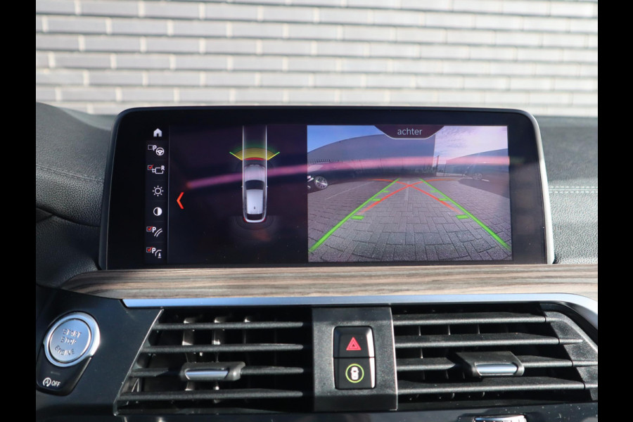 BMW X4 xDrive30i High Executive M Sport Pakket Automaat / Navigatie Professional / Panoramadak / Head-Up Display / Driving Assistant Plus / Innovation Pakket / Leder / M Sportremsysteem / Adaptief Onderstel / 20 Inch