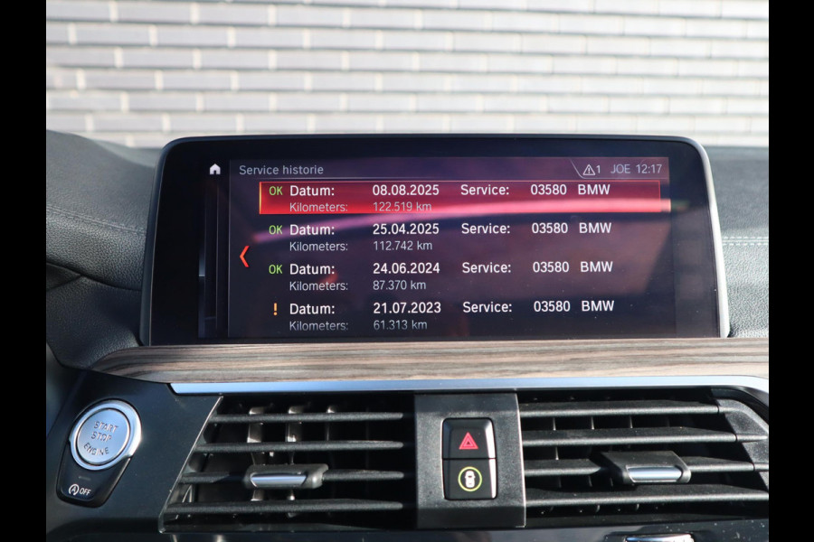 BMW X4 xDrive30i High Executive M Sport Pakket Automaat / Navigatie Professional / Panoramadak / Head-Up Display / Driving Assistant Plus / Innovation Pakket / Leder / M Sportremsysteem / Adaptief Onderstel / 20 Inch