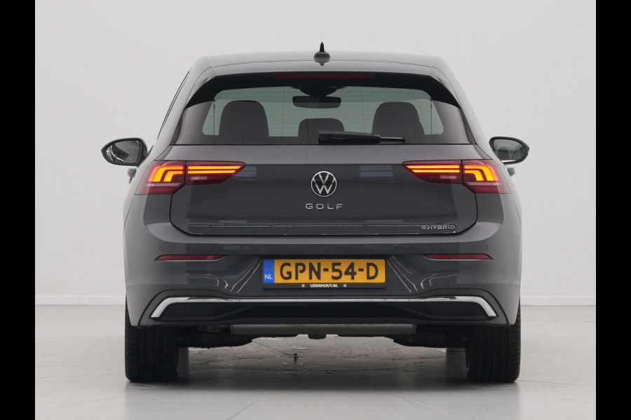 Volkswagen Golf 1.5 eHybrid 204pk 50 Edition Navigatie Camera Stoelverwarming Carplay Stoelmassage 143