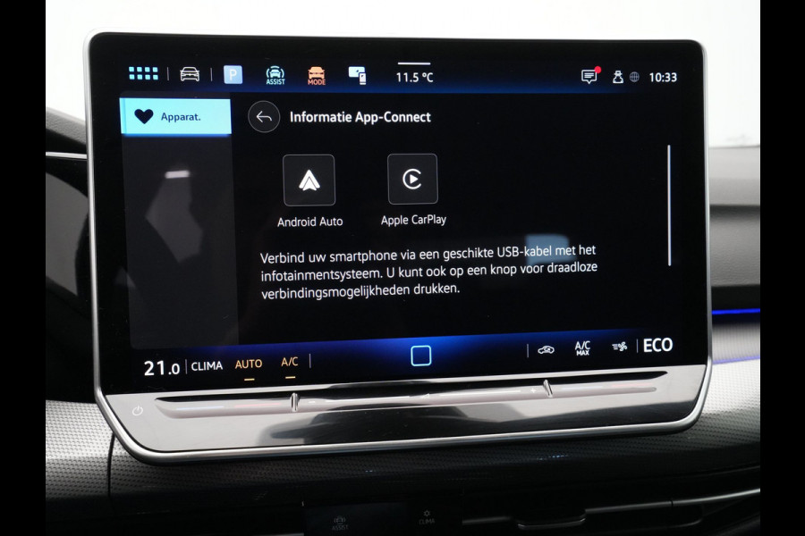 Volkswagen Golf 1.5 eHybrid 204pk 50 Edition Navigatie Camera Stoelverwarming Carplay Stoelmassage 143