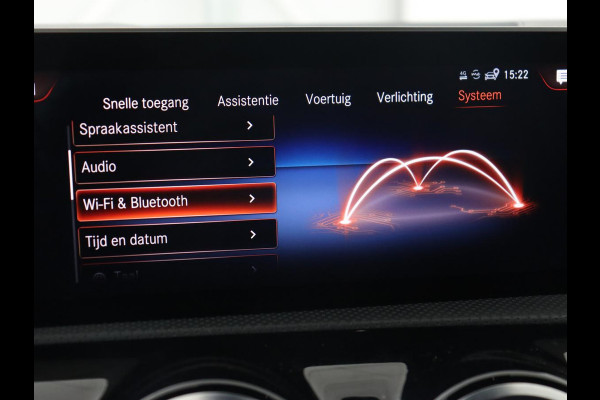 Mercedes-Benz A-Klasse 250e AMG Limited | Trekhaak | Stoelverwarming | Camera | Sfeerverlichting | Navigatie | Widescreen | Park Assist | Full LED | Leder/Alcantara | Climate control | PHEV | Plug In