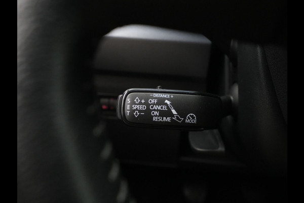 Seat Arona 1.0 TSI 95pk Style Business Intense Navigatie Camera Keyless Acc Clima 115