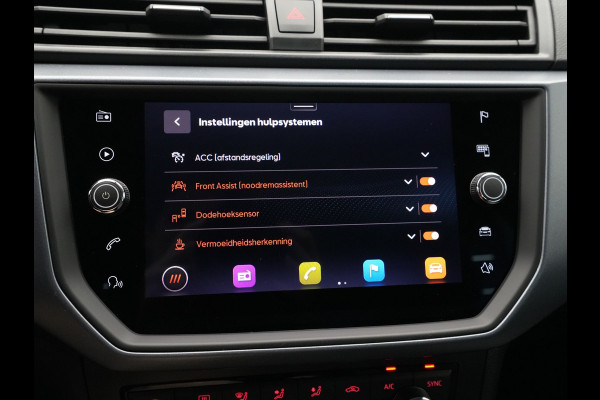 Seat Arona 1.0 TSI 95pk Style Business Intense Navigatie Camera Keyless Acc Clima 115