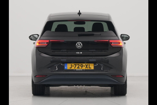 Volkswagen ID.3 First Plus 58 kWh 204pk Navigatie Camera Stoel/Stuurverwarming Carplay Pdc 2