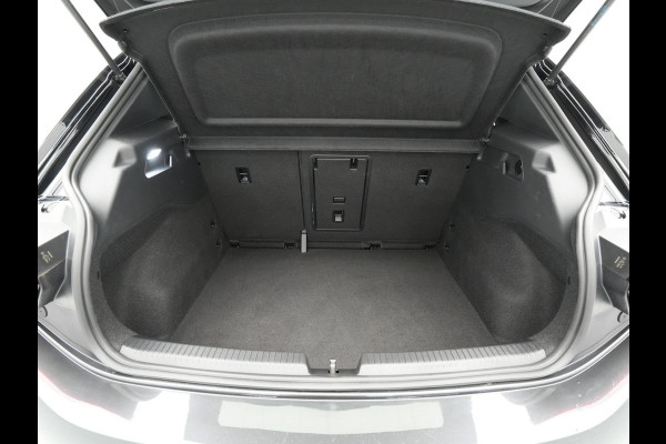 Volkswagen ID.3 First Plus 58 kWh 204pk Navigatie Camera Stoel/Stuurverwarming Carplay Pdc 2