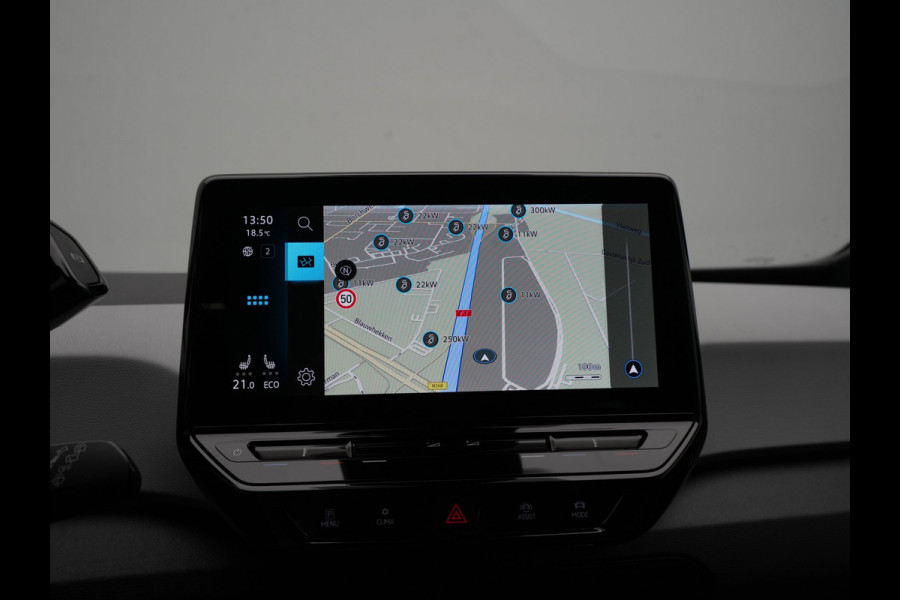 Volkswagen ID.3 First Plus 58 kWh 204pk Navigatie Camera Stoel/Stuurverwarming Carplay Pdc 2