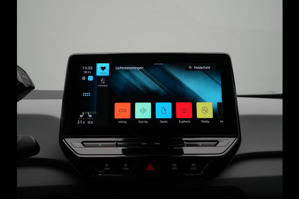 Volkswagen ID.3 First Plus 58 kWh 204pk Navigatie Camera Stoel/Stuurverwarming Carplay Pdc 2