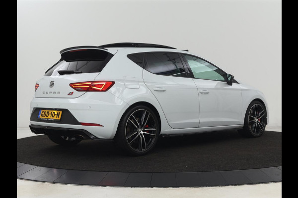 Seat Leon 2.0 TSI Cupra 300 | Panoramadak | Stoelverwarming | Carplay | Camera | Leder/Alcanatara | Full LED | Sfeerverlichting | 19'' | Navigatie | Climate control | Parkeerhulp | Cruise control