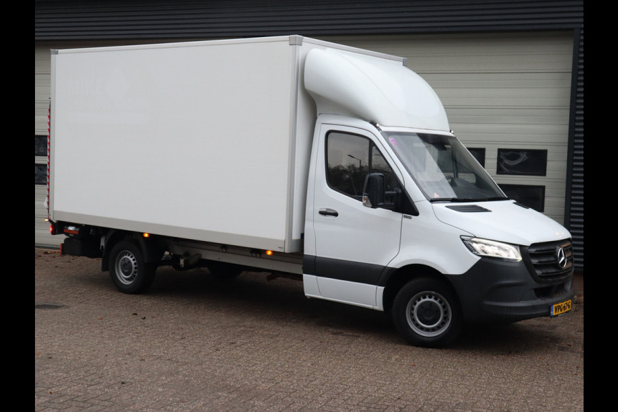 Mercedes-Benz Sprinter 315 CDI Euro 6 Bakwagen Laadklep - MBUX - LED