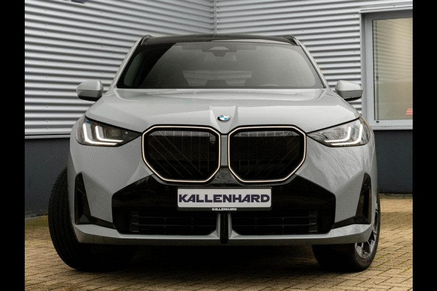 BMW X3 30e xDrive M-Sport Pro - Pano - Trekhaak - ACC - Harman Kardon - Head-up