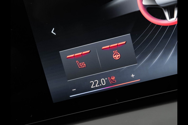 BMW X3 30e xDrive M-Sport Pro - Pano - Trekhaak - ACC - Harman Kardon - Head-up