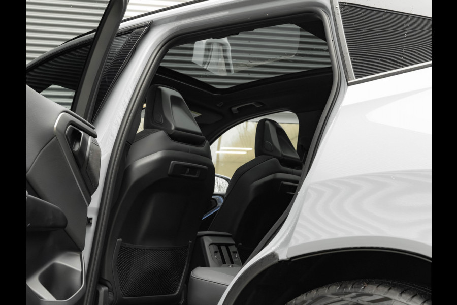 BMW X3 30e xDrive M-Sport Pro - Pano - Trekhaak - ACC - Harman Kardon - Head-up