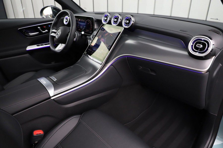 Mercedes-Benz GLC 300e AMG 4-Matic | 313PK | Massage | Head-up | Pano | Burmester | Sfeerverlichting | Stuurwielverw. | Distronic | Trekhaak | 202