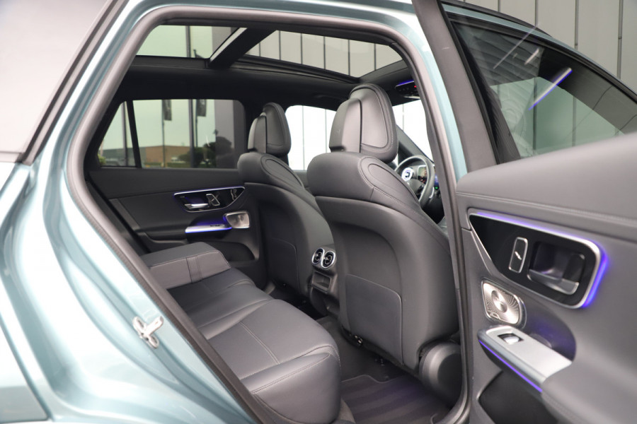 Mercedes-Benz GLC 300e AMG 4-Matic | 313PK | Massage | Head-up | Pano | Burmester | Sfeerverlichting | Stuurwielverw. | Distronic | Trekhaak | 202