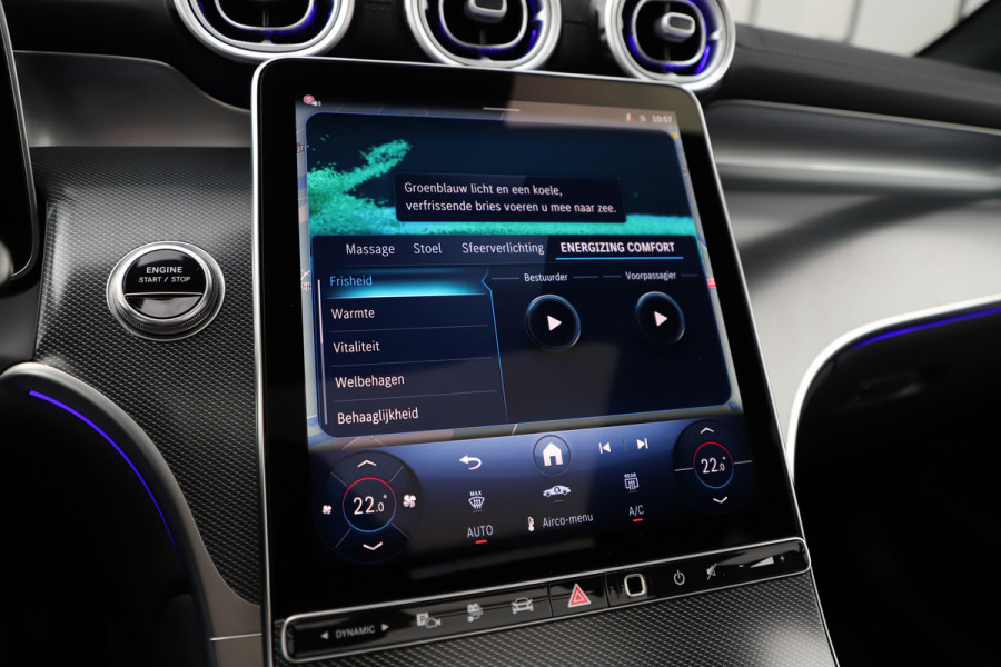 Mercedes-Benz GLC 300e AMG 4-Matic | 313PK | Massage | Head-up | Pano | Burmester | Sfeerverlichting | Stuurwielverw. | Distronic | Trekhaak | 202