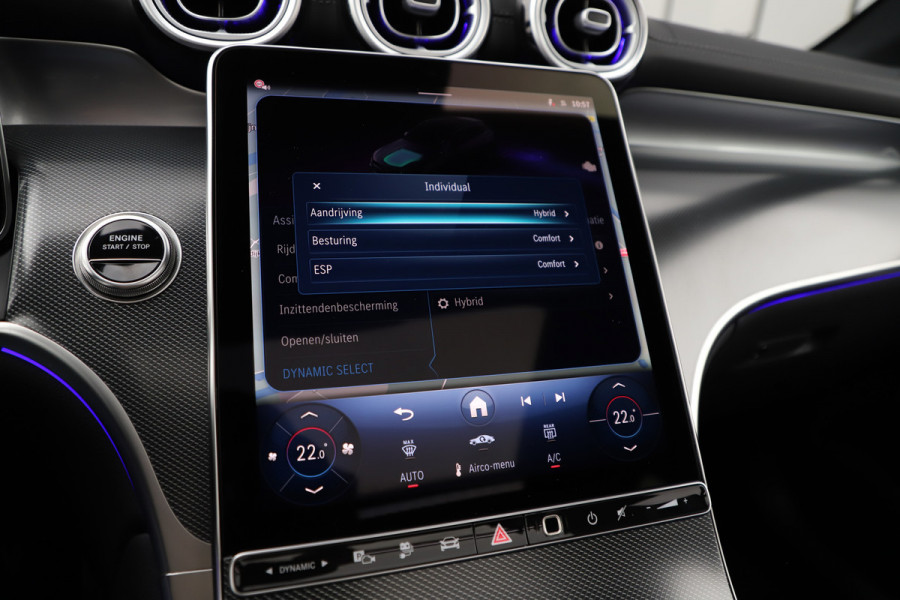 Mercedes-Benz GLC 300e AMG 4-Matic | 313PK | Massage | Head-up | Pano | Burmester | Sfeerverlichting | Stuurwielverw. | Distronic | Trekhaak | 202