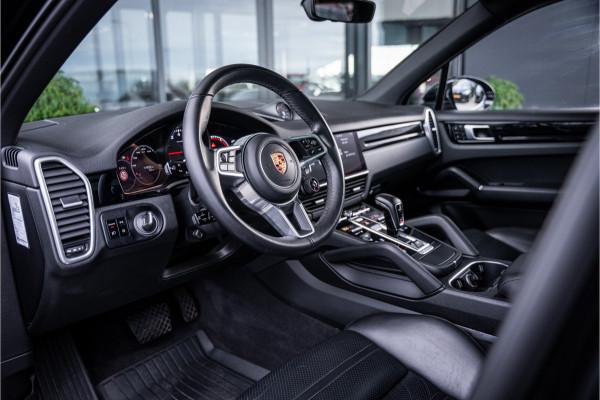 Porsche Cayenne 3.0 - Sport Chrono + | Panorama | Memory | Luchtvering