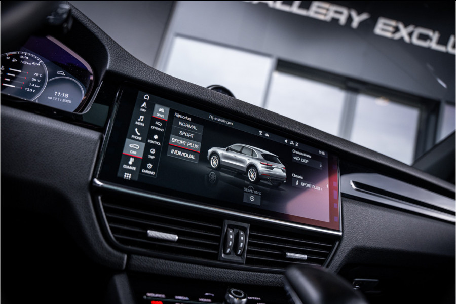 Porsche Cayenne 3.0 - Sport Chrono + | Panorama | Memory | Luchtvering