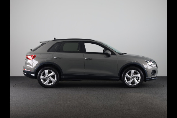 Audi Q3 35 TFSI Advanced Edition 150 pk S-tronic | Verlengde garantie | Navigatie | Gratis Winterset | Achteruitrijcamera | LED koplampen | Stoelverwarming |