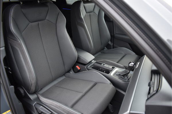Audi Q3 Sportback 45 TFSI e S-Line 245 Pk Navi Leder Sfeer Keyless Trekhaak Matrix Nano Grijs Metallic