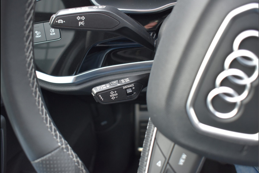 Audi Q3 Sportback 45 TFSI e S-Line 245 Pk Navi Leder Sfeer Keyless Trekhaak Matrix Nano Grijs Metallic