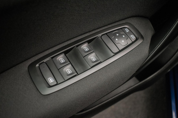 Renault MEGANE Estate 1.3 TCe Limited [ Keyless Carplay Trekhaak LED 1e Eigenaar ]