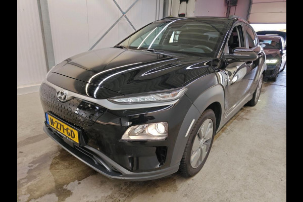 Hyundai Kona EV Fashion 64 kWh | Trekhaak | Navi | Carplay |