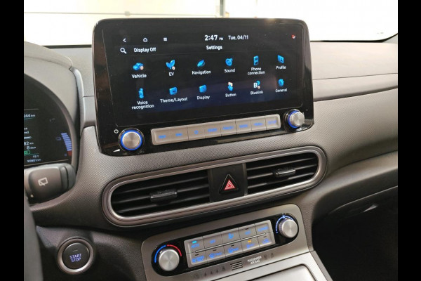 Hyundai Kona EV Fashion 64 kWh | Trekhaak | Navi | Carplay |