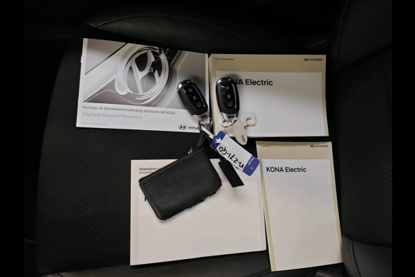Hyundai Kona EV Fashion 64 kWh | Trekhaak | Navi | Carplay |