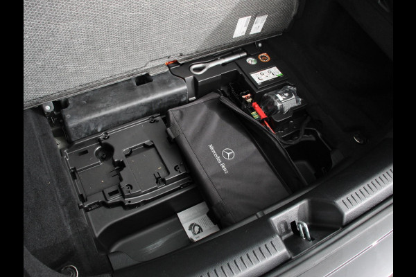 Mercedes-Benz CLA-Klasse Shooting Brake 250 e PHEV Progesive Automaat Navigatie Climate Control Camera Electrisch bedienbare achterklep verwarmbare voorstoelen Adaptive Cruise Control | Dab