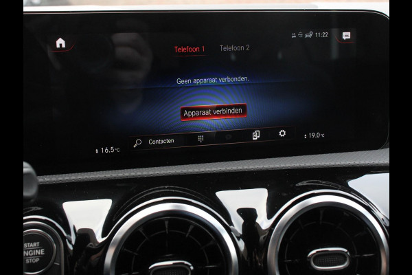 Mercedes-Benz CLA-Klasse Shooting Brake 250 e PHEV Progesive Automaat Navigatie Climate Control Camera Electrisch bedienbare achterklep verwarmbare voorstoelen Adaptive Cruise Control | Dab