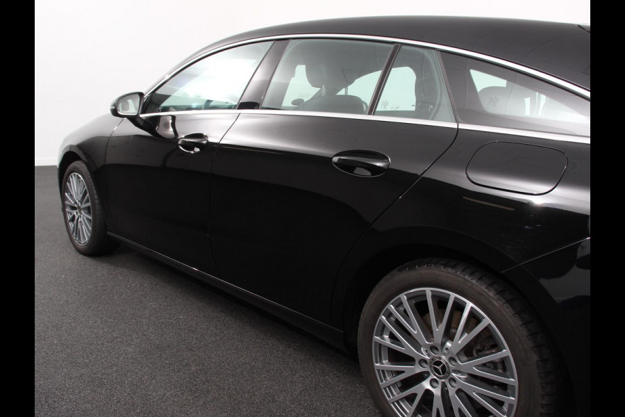 Mercedes-Benz CLA-Klasse Shooting Brake 250 e PHEV Progesive Automaat Navigatie Climate Control Camera Electrisch bedienbare achterklep verwarmbare voorstoelen Adaptive Cruise Control | Dab