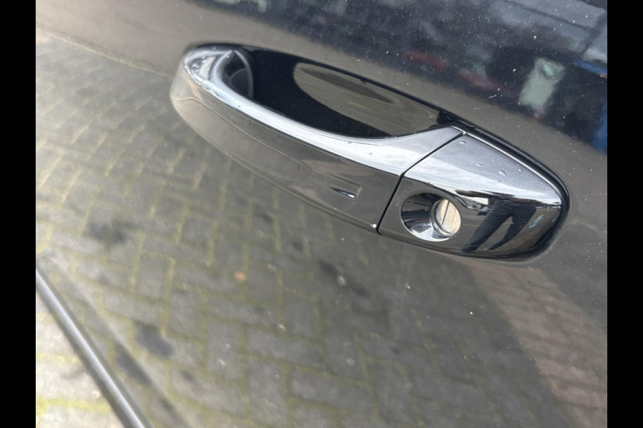 Peugeot 308 1.6 Plug-in Hybrid 225 GT STUUR + STOELVERW. MET MASSAGE| ELEK. STOEL| PANO| 360 CAMERA| ELEK. ACHTERKLEP| DODE HOEK| KEYLESS