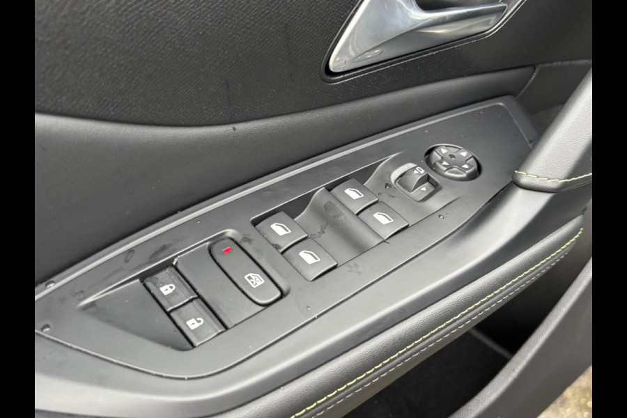 Peugeot 308 1.6 Plug-in Hybrid 225 GT STUUR + STOELVERW. MET MASSAGE| ELEK. STOEL| PANO| 360 CAMERA| ELEK. ACHTERKLEP| DODE HOEK| KEYLESS