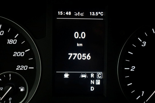 Mercedes-Benz Vito 114 CDI 136pk Compact 9G Automaat 2x Schuifdeur/LED/Camera/Inrichting 05-2022