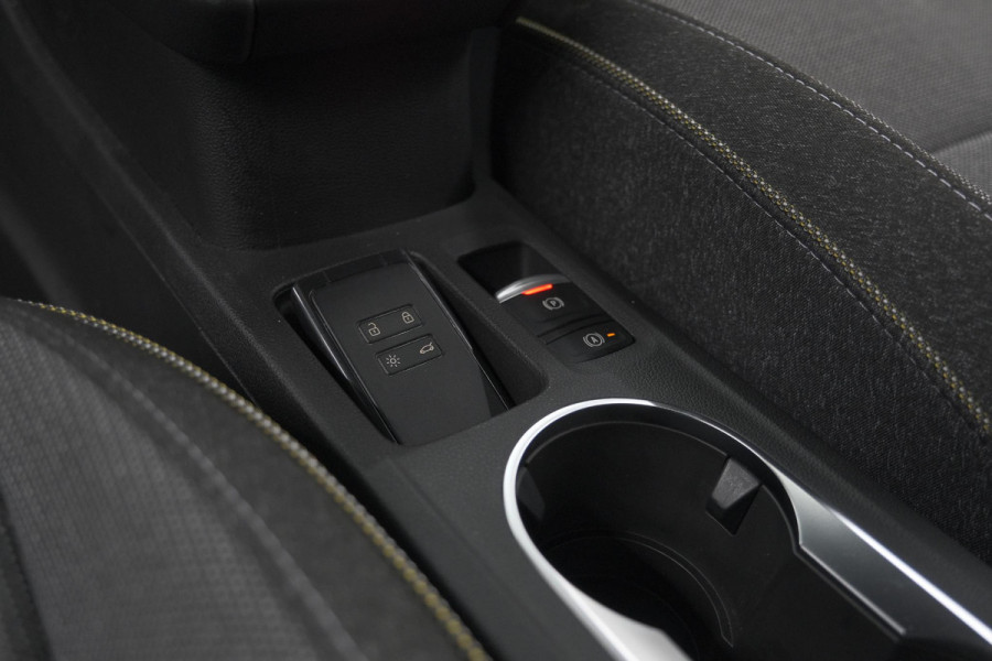 Renault Captur Mild Hybrid 160 EDC Techno | Camera | Navigatie | Apple Carplay | Pack Full Screen