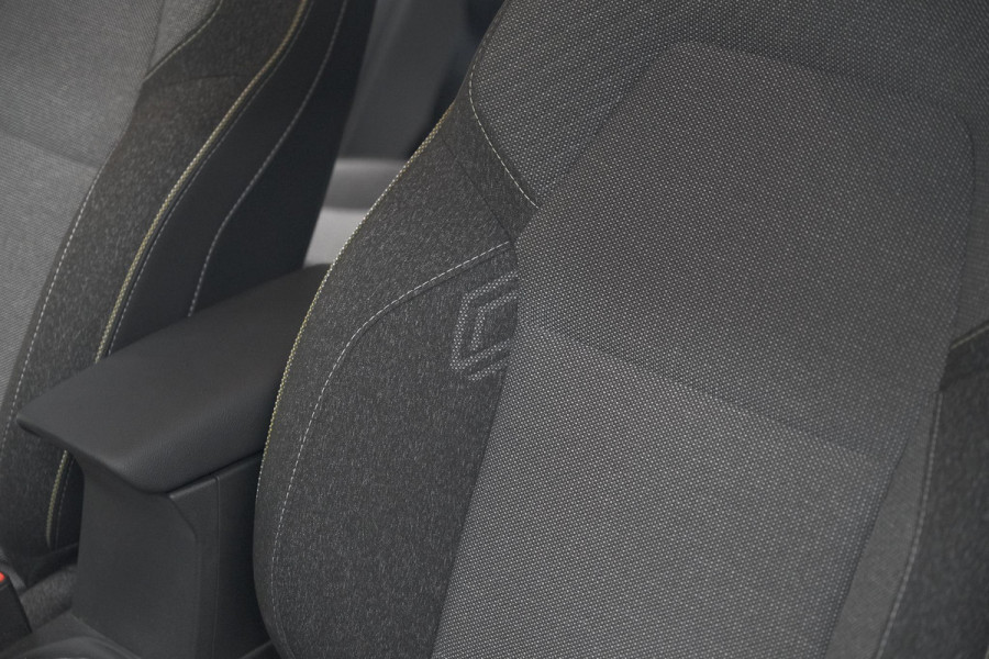 Renault Captur Mild Hybrid 160 EDC Techno | Camera | Navigatie | Apple Carplay | Pack Full Screen