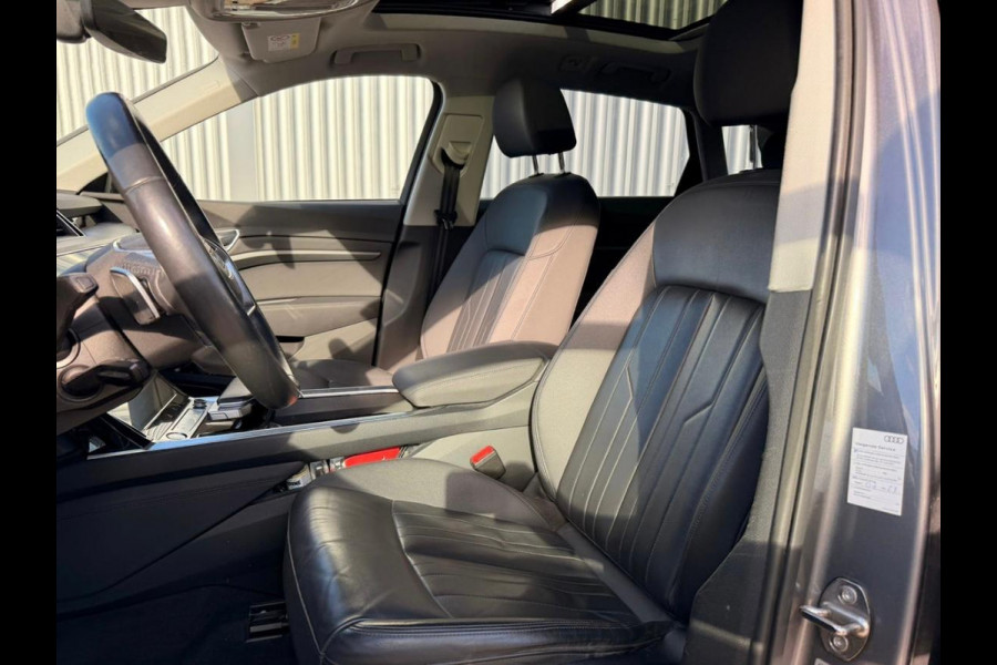 Audi e-tron e-tron 50 quattro Launch edition plus 71 kWh | Black Edition | Panoramadak | Memory Seats | Luchtvering | Adaptive Cruise Control | Keyless | Matrix LED | Leder | Stoelverwarming | NAP |