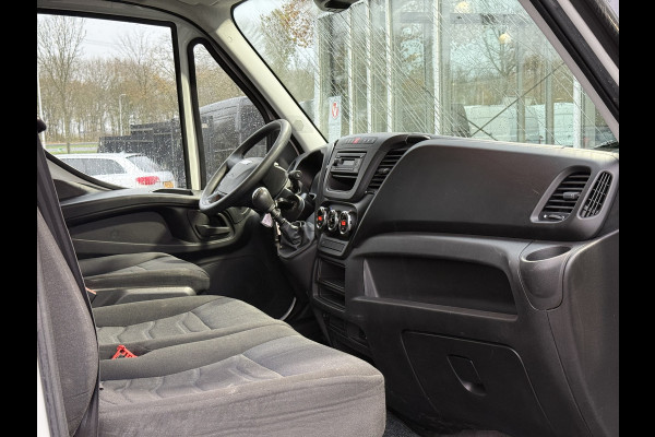 Iveco Daily 35C16V 2.3 410 Bakwagen | Dubbel lucht | Cruisec. | Airco