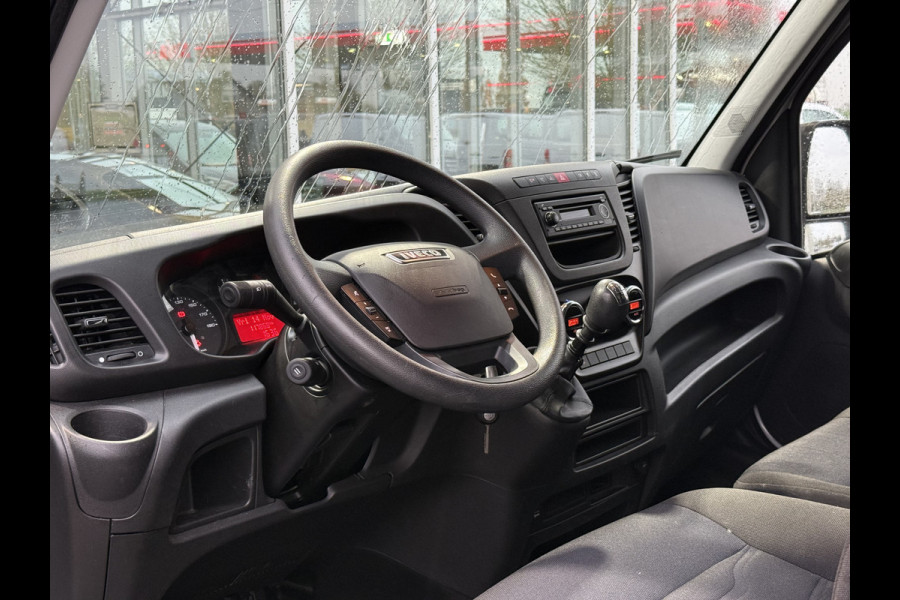 Iveco Daily 35C16V 2.3 410 Bakwagen | Dubbel lucht | Cruisec. | Airco
