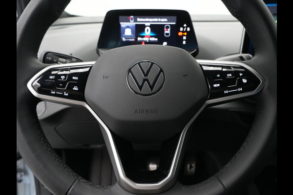 Volkswagen ID.4 Pro Business 77 kWh 286pk Navigatie Camera Stoelverwarming Acc 221