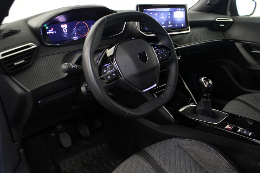 Peugeot 2008 1.2 PureTech Allure |Camera|Navi|